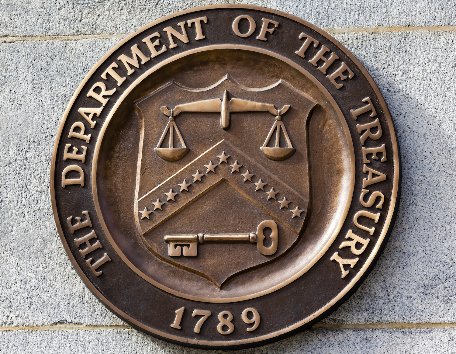 US Treasury Calls for Businesses to Report Crypto Transfers of More Than  $10K to the IRS - CoinDesk