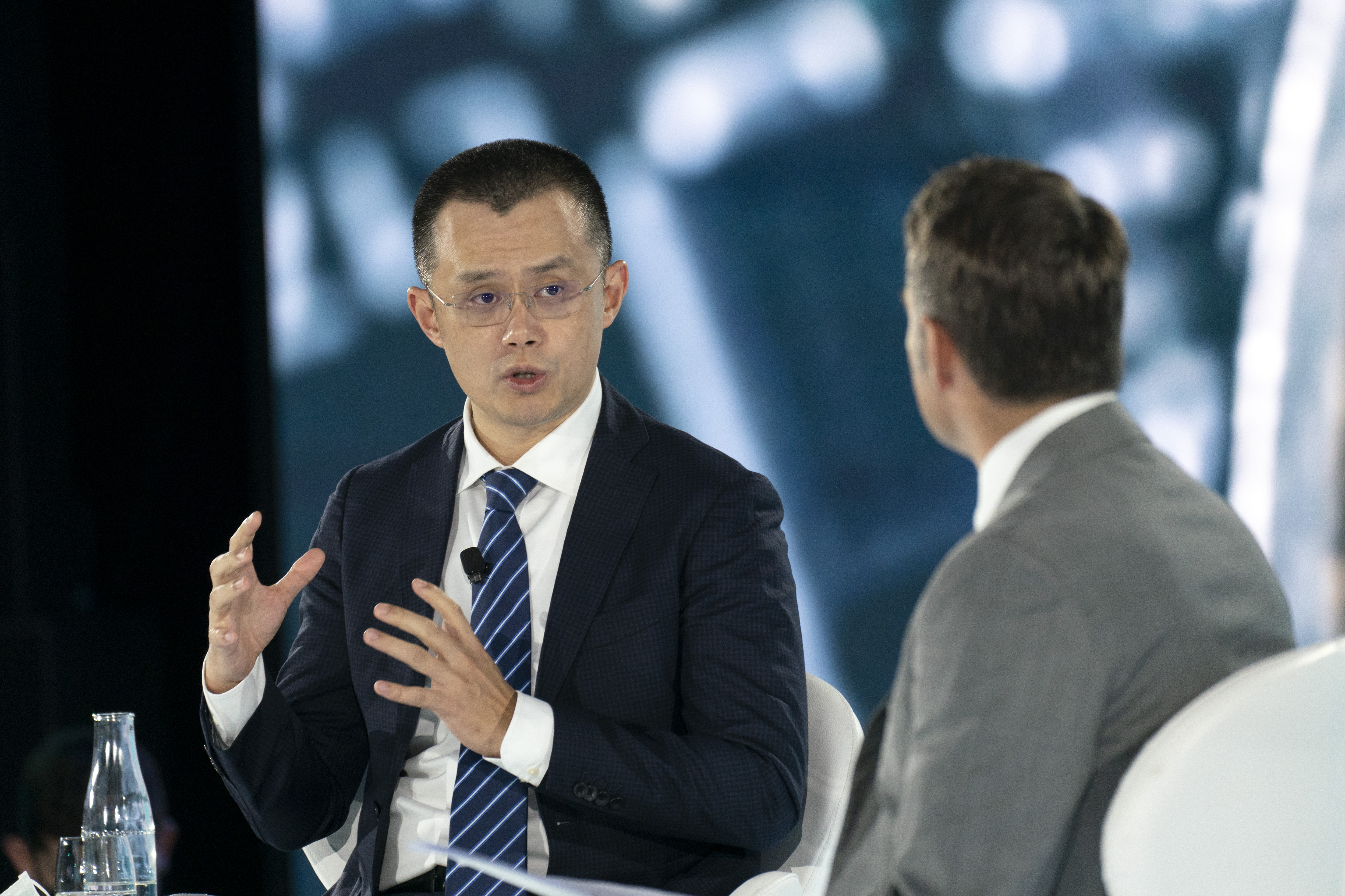 Binance Held Talks With Ontario Securities Commission, Says Restrictions on Users Remain