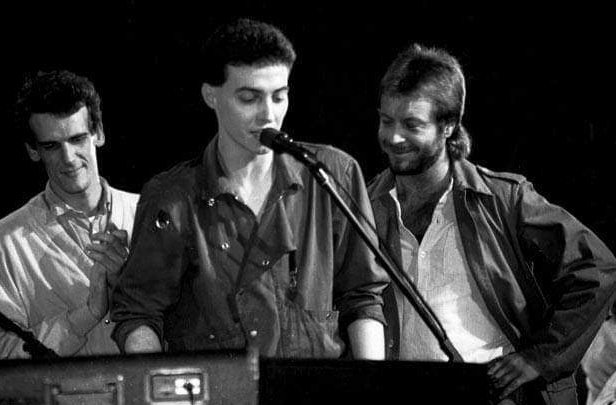 Luis Alberto Spinetta, Pedro Aznar y León Gieco. Imagen de @ArchivoSpinetta