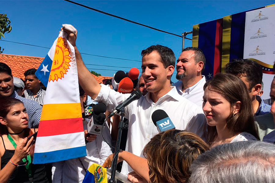 Juan-Guaidó-4