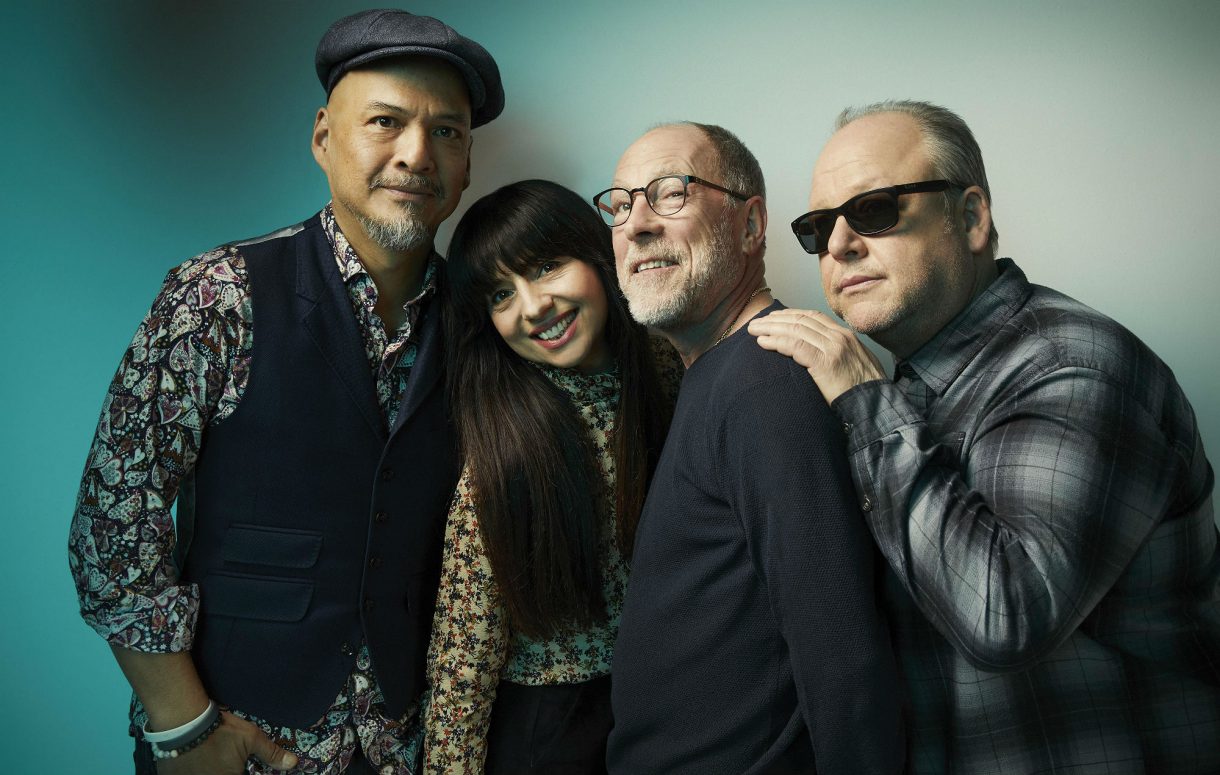 pixies_2019_2000-1220x775