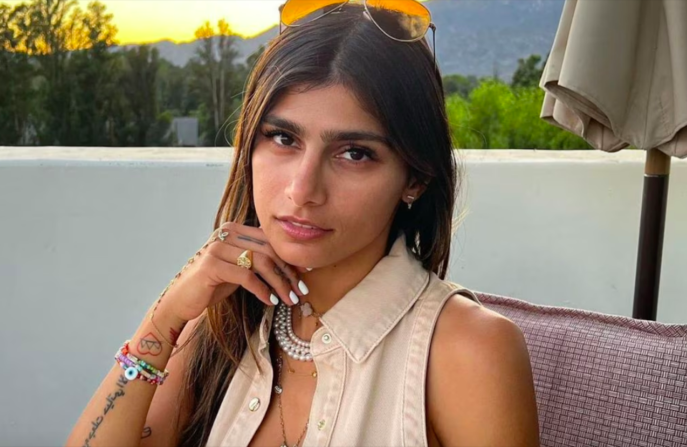 Playboy despide a Mia Khalifa por apoyo al grupo Hamas - La Tercera