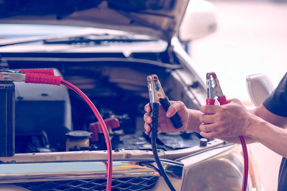 Autos, Cómo colocar de forma correcta los cables para recargar la batería  del auto, Vehículos, Automóviles, Perú, España, Estados Unidos, México, RUEDAS-TUERCAS