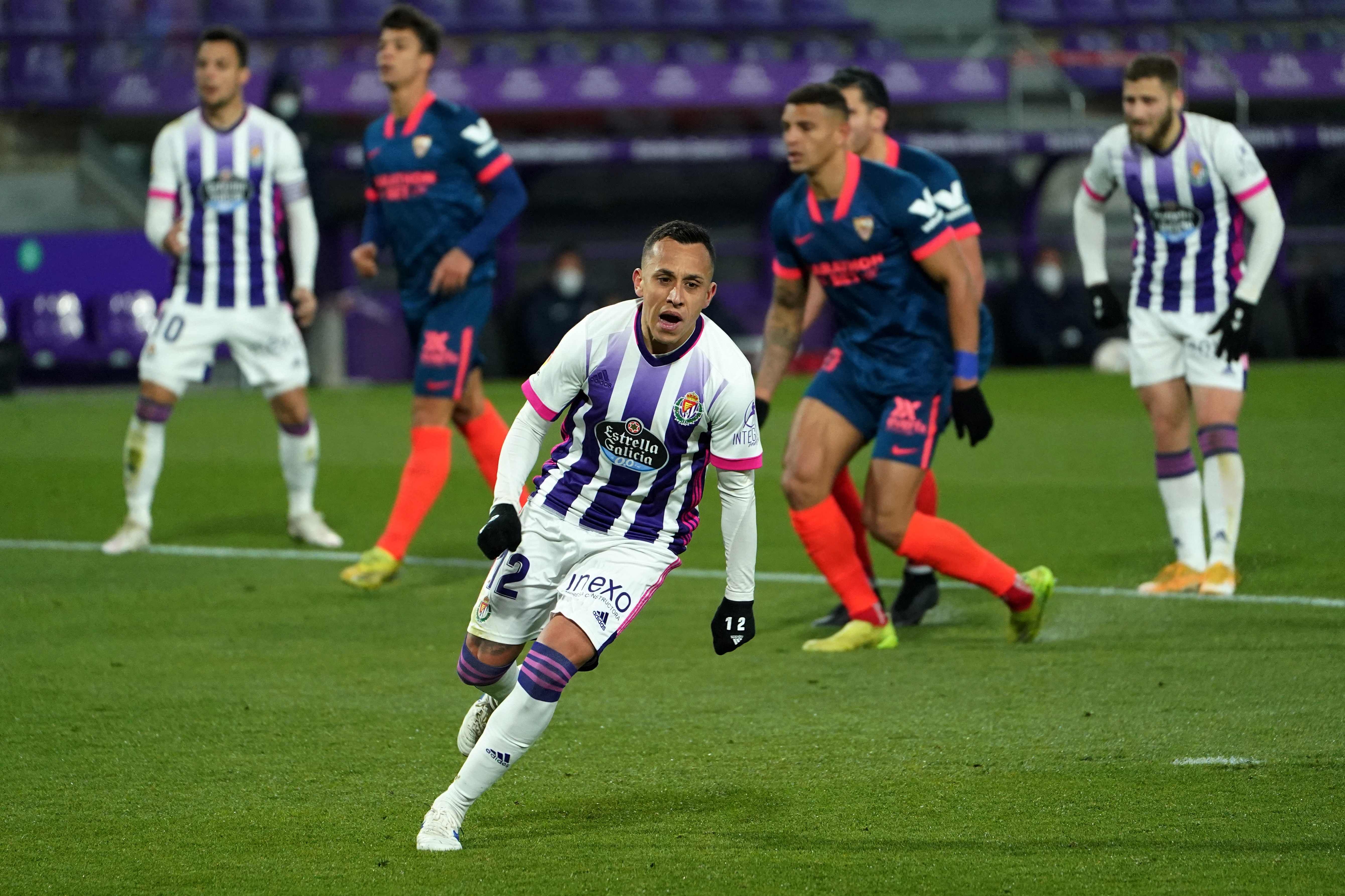 Fabián Orellana firmó contrato con Universidad Católica hasta fines de 2023.