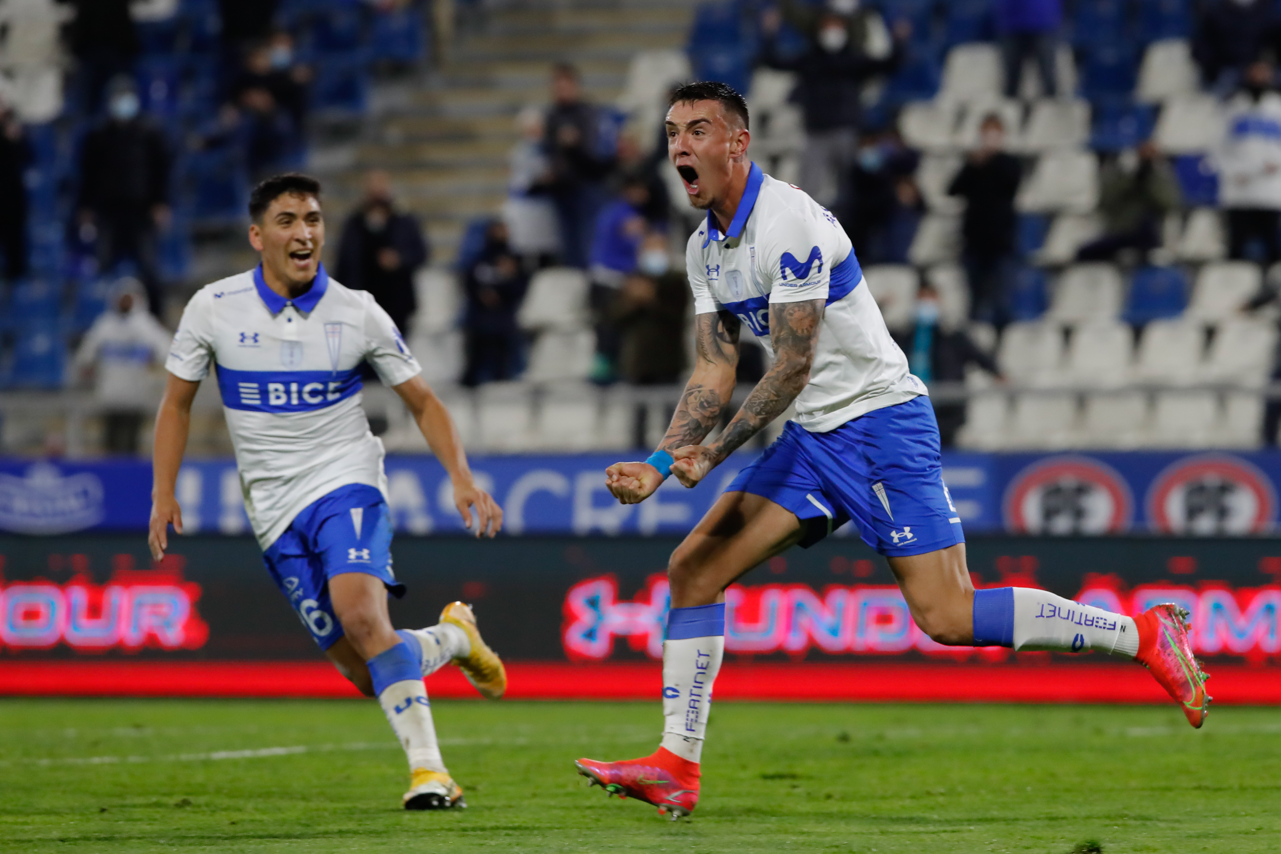 Tomás Asta-Buruaga, defensa de Universidad Católica.