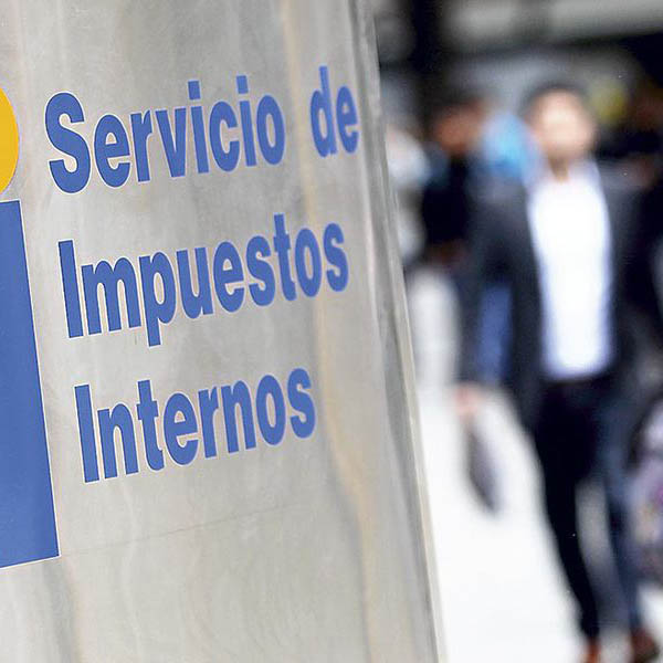 Parten pagos de la Operación Renta: SII autorizó la devolución anticipada de excedentes de impuestos a más de 1,7 millones de contribuyentes