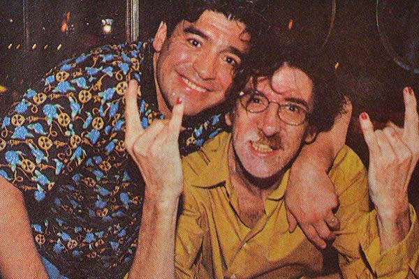 La carta con que Charly García despidió a Maradona: “Espérame ahí... invita  la casa” - La Tercera