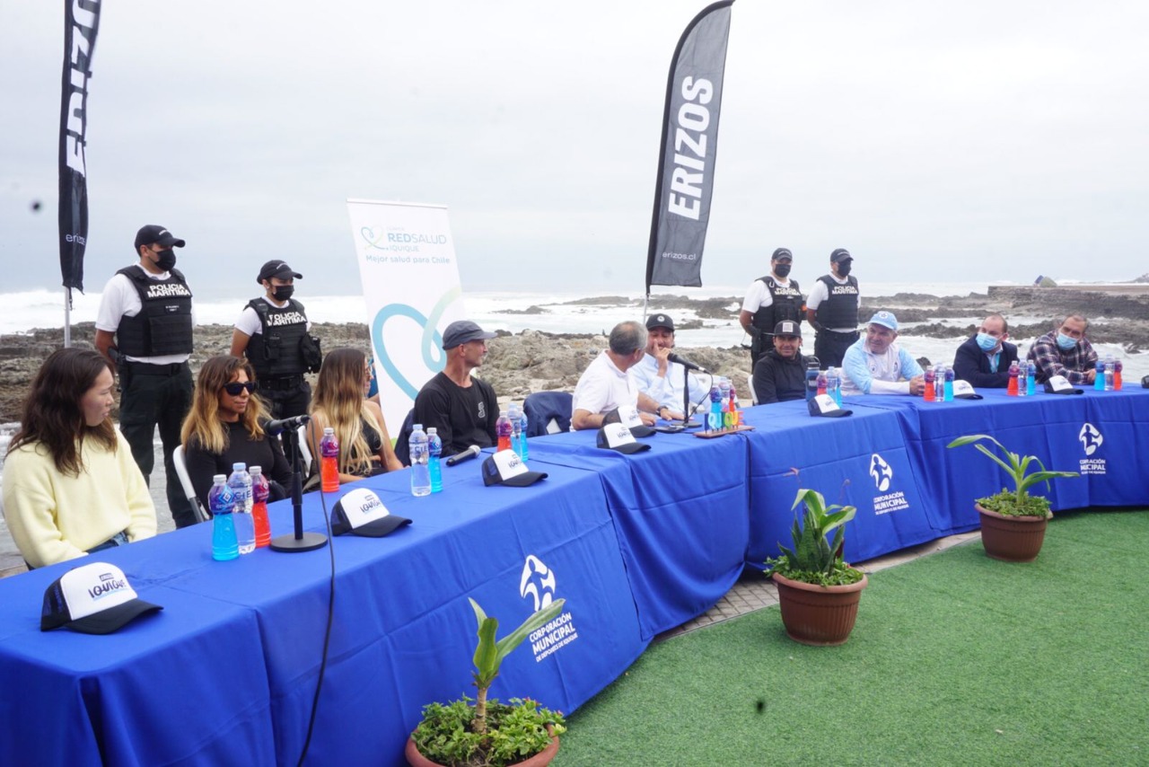 Los protagonistas del Erizos Iquique Bodyboard Pro 2022, en la jornada inaugural.