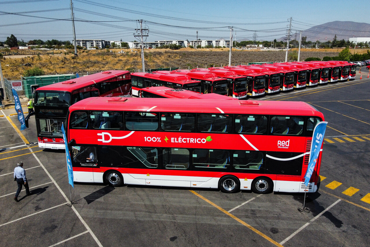 Buses eléctricos - La Tercera