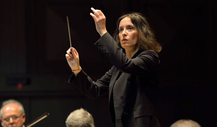La historia de Alejandra Urrutia, la primera mujer chilena que dirigirá la  Orquesta Filarmónica de Santiago: “Siento que estoy para grandes cosas” -  La Tercera