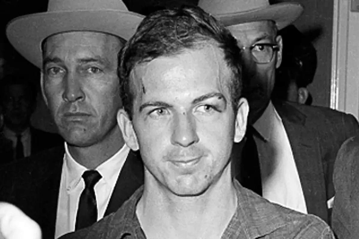 Quien fue Lee Harvey Oswald, el asesino de John Kennedy - La Tercera