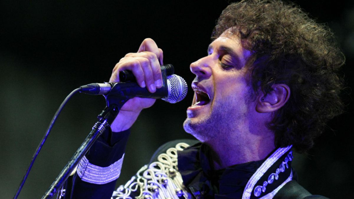 1444252728-cerati