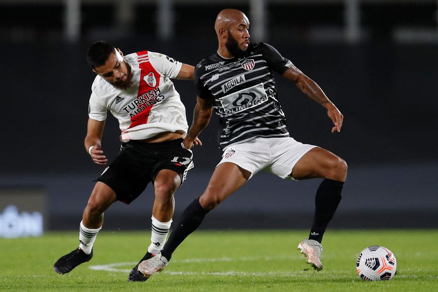 Paulo Díaz, durante el partido entre River Plate y Junior, por la Copa Libertadores.