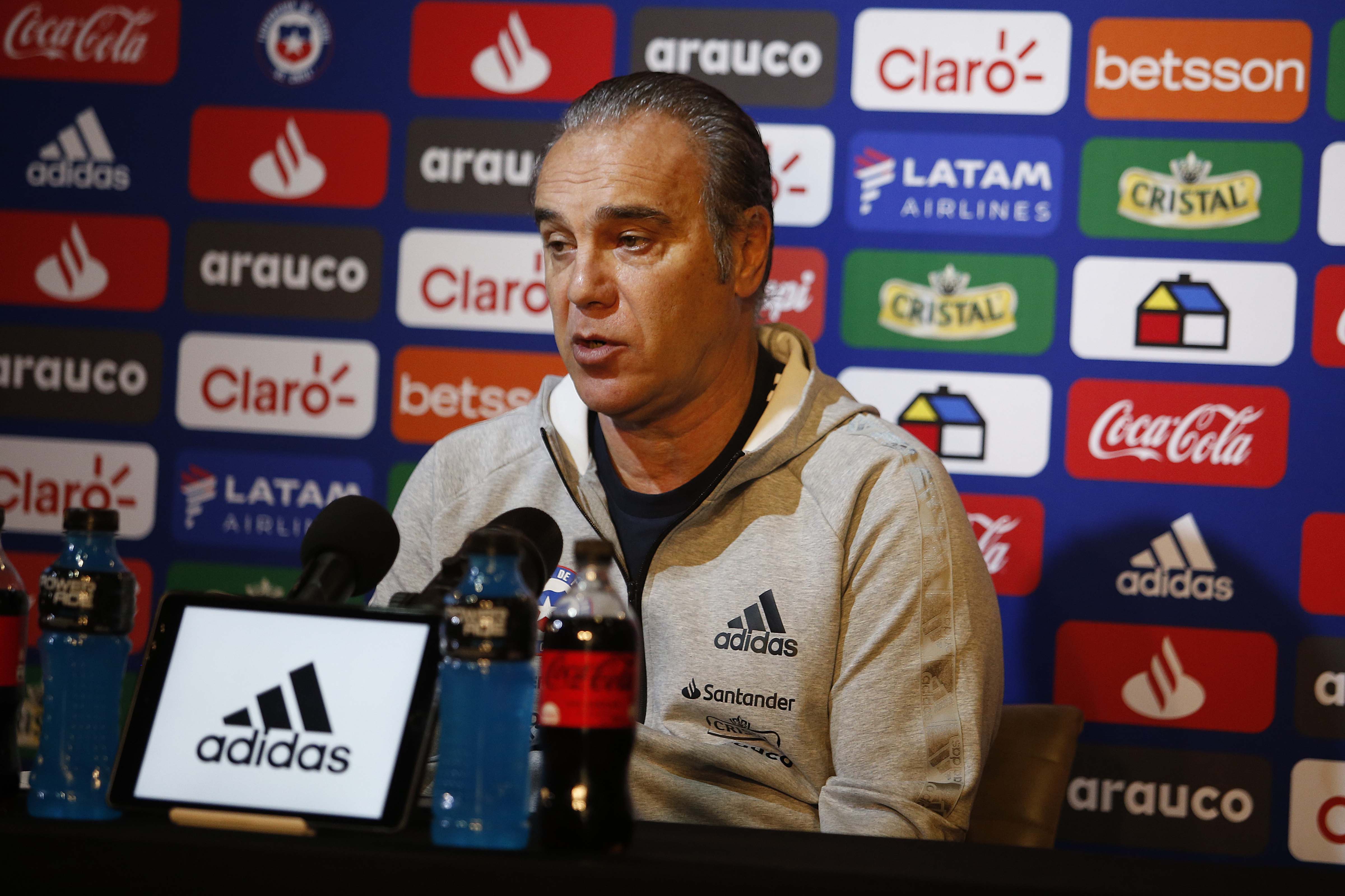 Martín Lasarte, en la conferencia previa al duelo ante Paraguay