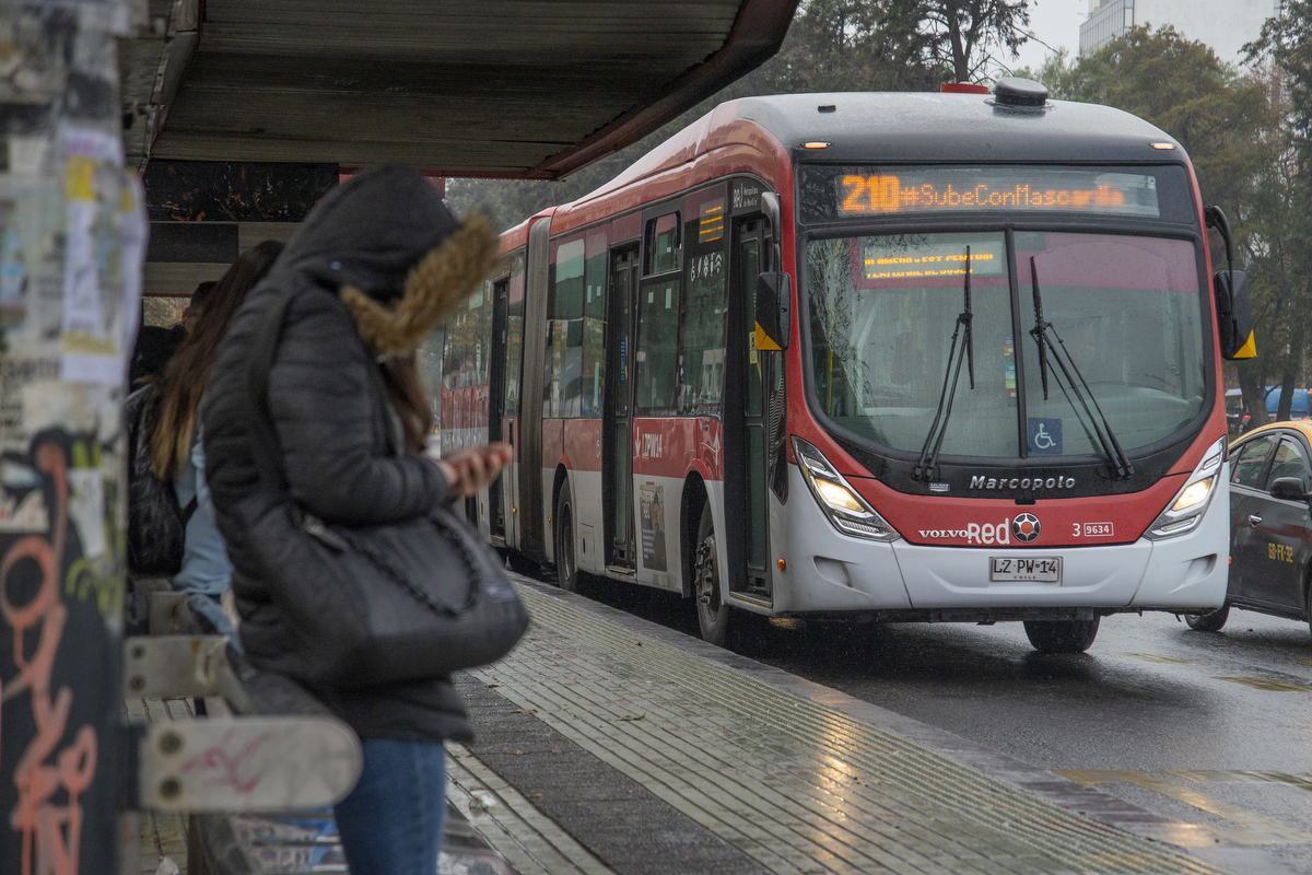 Más de 1.000 denuncias en primer cuatrimestre 2023: las cifras que busca  contener la campaña contra el acoso sexual en espacios públicos - La Tercera