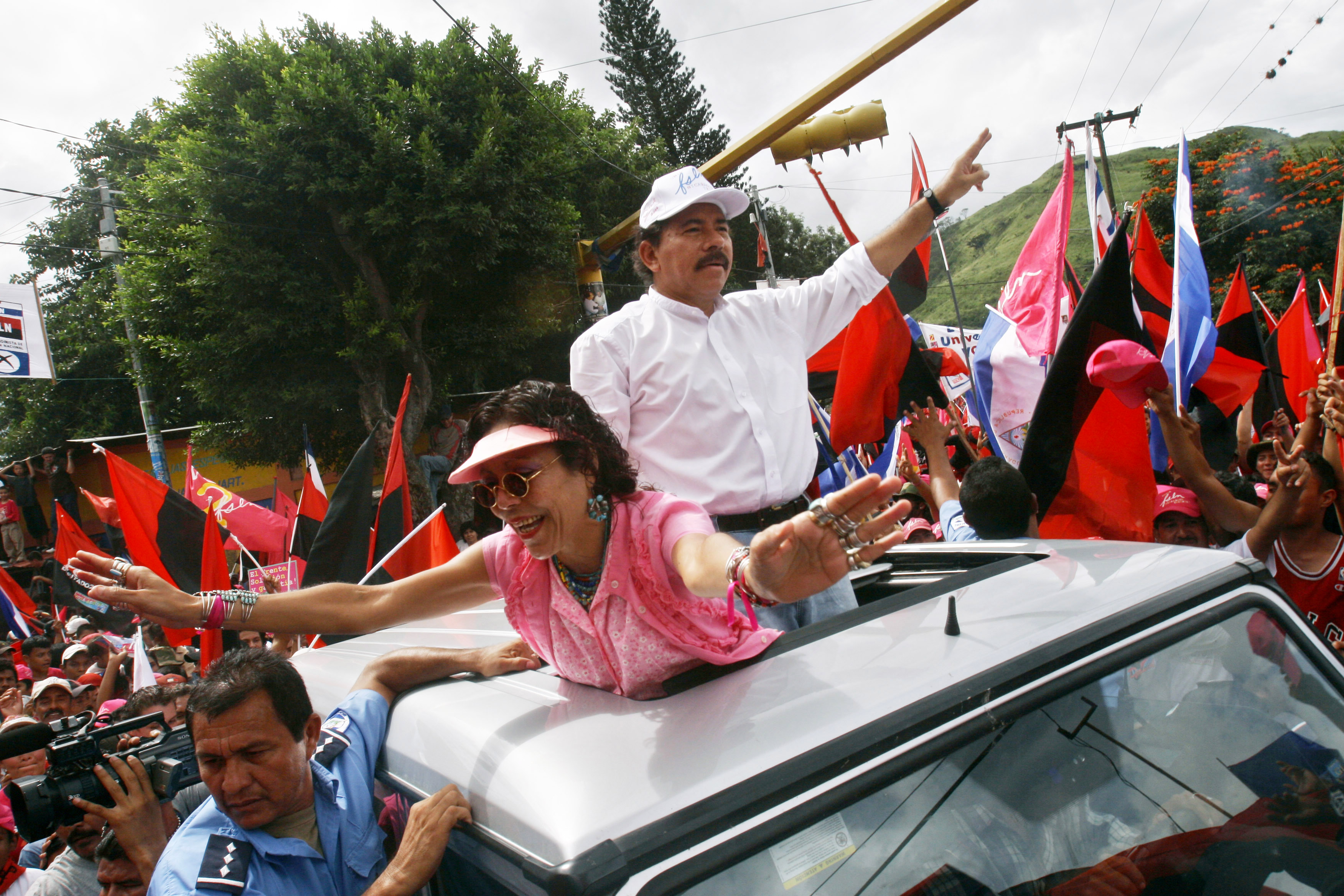 DANIEL ORTEGA