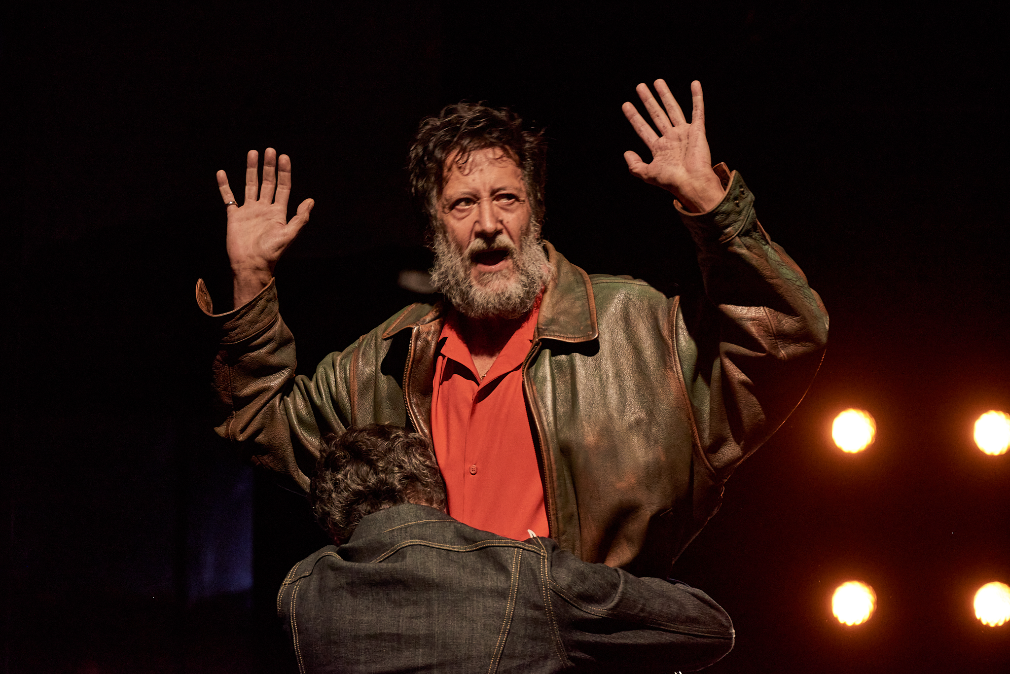 Lluvia constante, obra de Teatro Zoco. Fotografìa de Daniel Corvillón