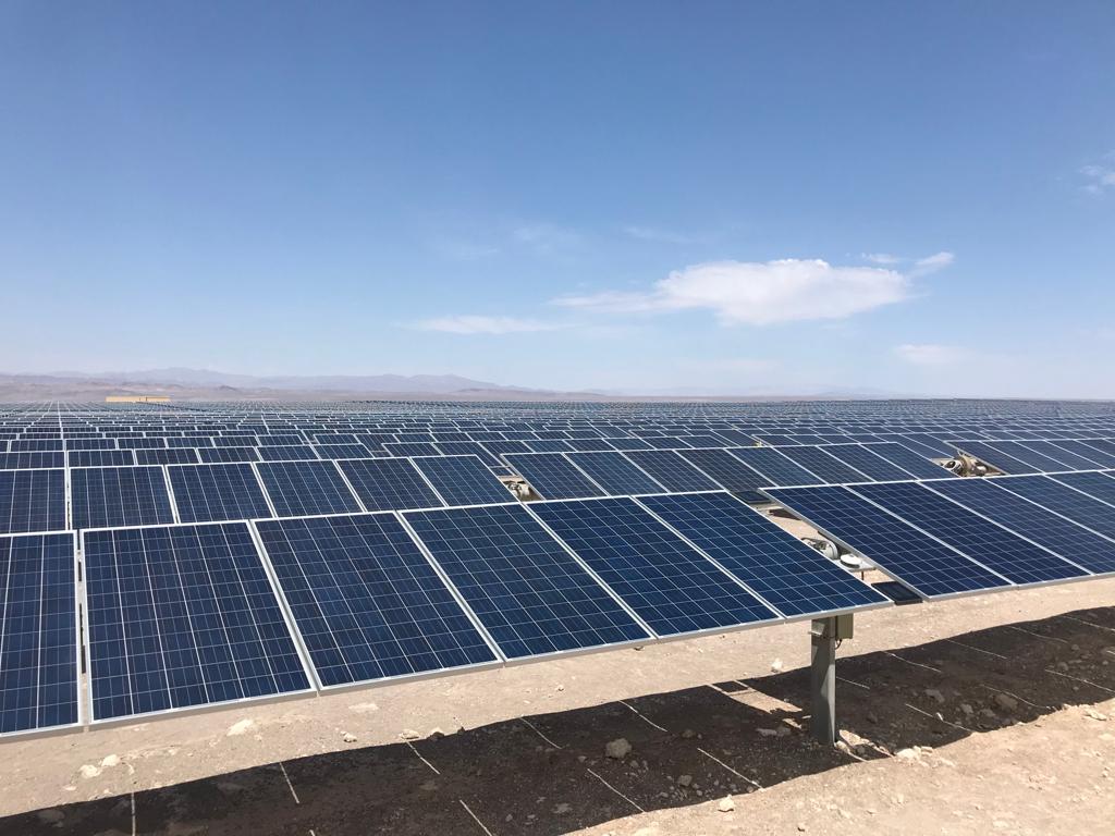 AES Andes ingresa a tramitación ambiental proyecto para reconvertir plantas a carbón por nueva tecnología solar