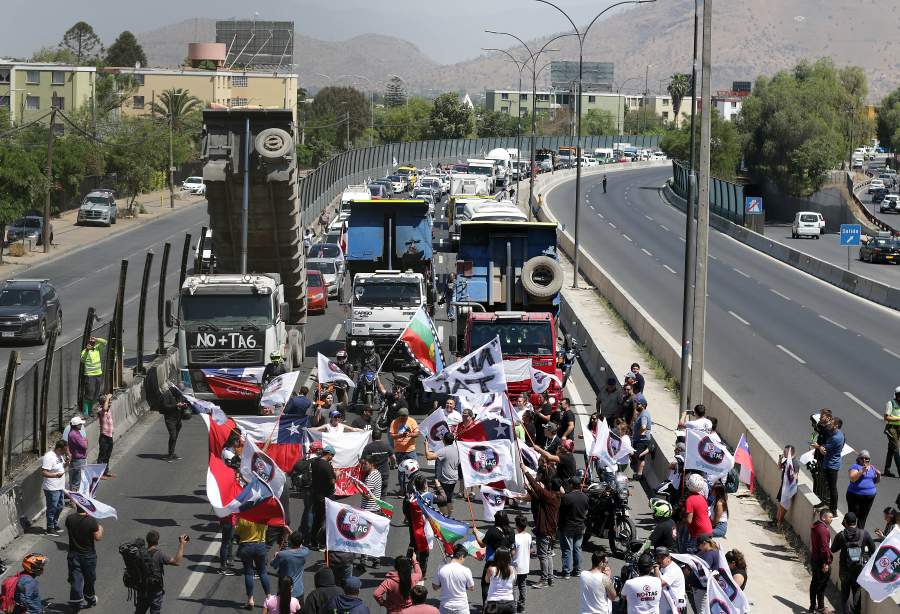 No más Tag realiza caravana de protesta por Autopista