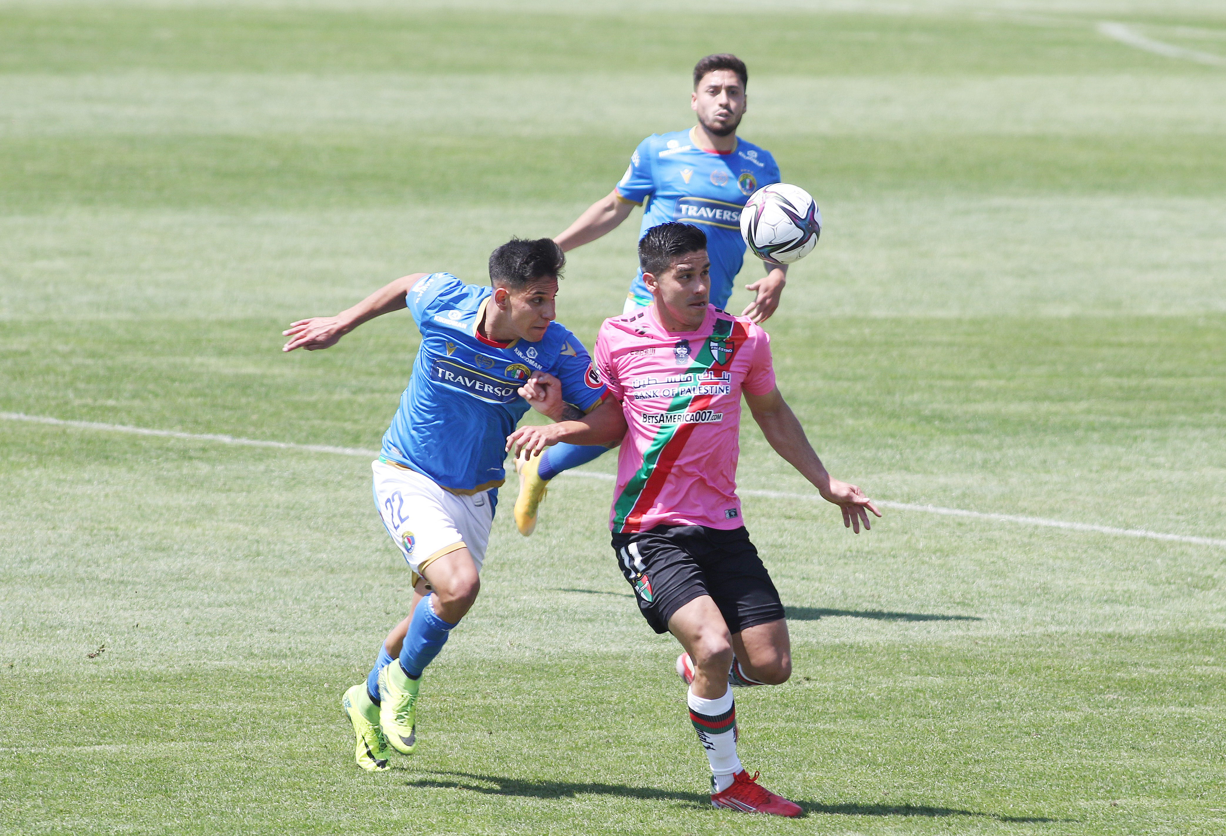 El capitán de Uruguay en Santiago 2023: Alan Saldivia sale al paso de la  Roja de Berizzo - La Tercera