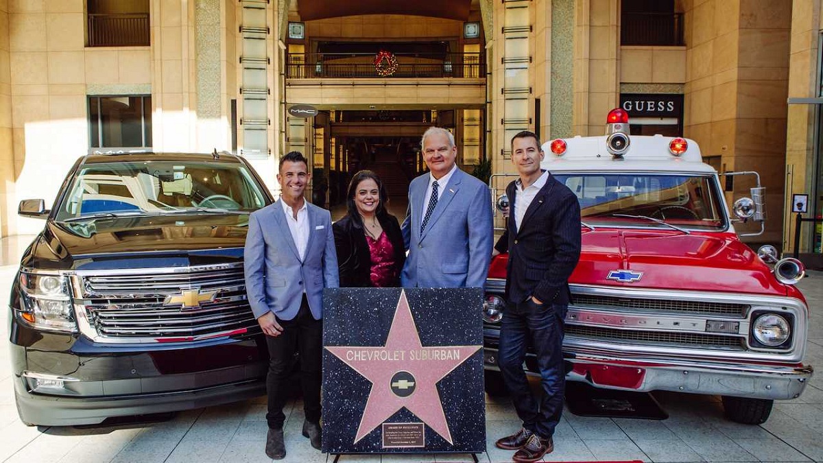 chevy-suburban-first-vehicle-to-receive-star-on-hollywood-walk-of-fame