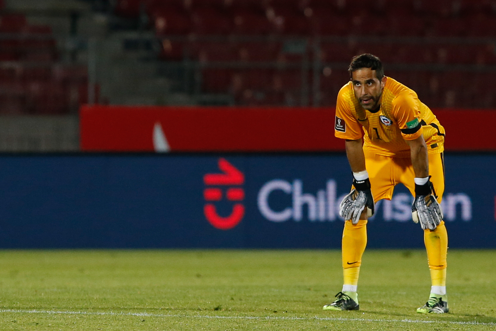 Claudio Bravo no encaja en el proyecto de recambio generacional de Eduardo Berizzo en la Roja