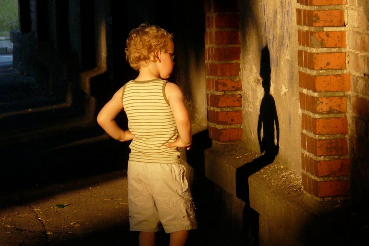 El enigma de los niños que recuerdan vidas pasadas: Las inquietantes historias de Ryan, Aija, James y Paulo. - La Cuarta