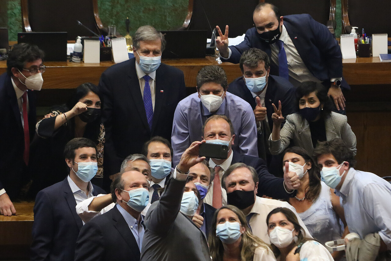 “Es un hito en la seguridad social de Chile”, “la reforma más importante en 40 años”: el gobierno aplaude la aprobación de la PGU en el Congreso