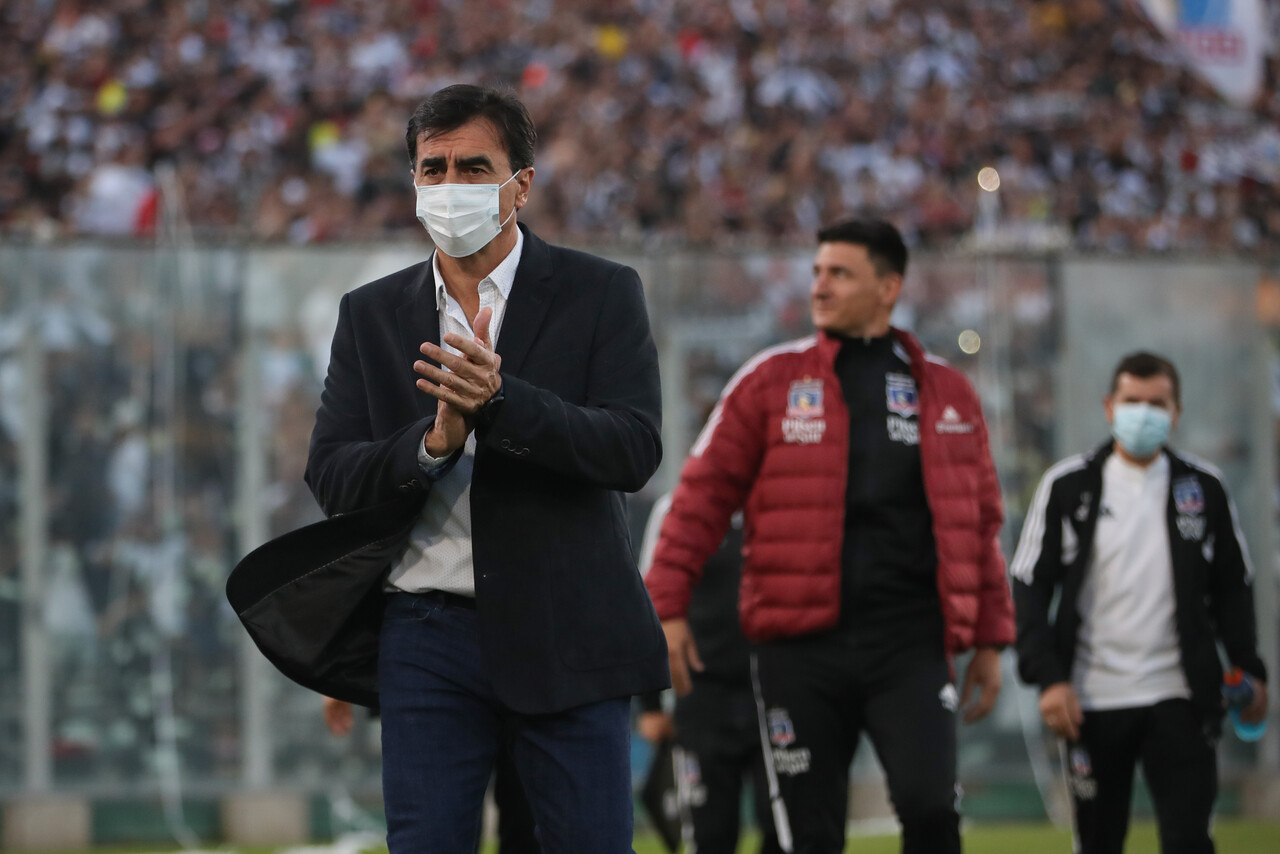 Gustavo Quinteros, entrenador de Colo Colo. FOTO: AGENCIAUNO