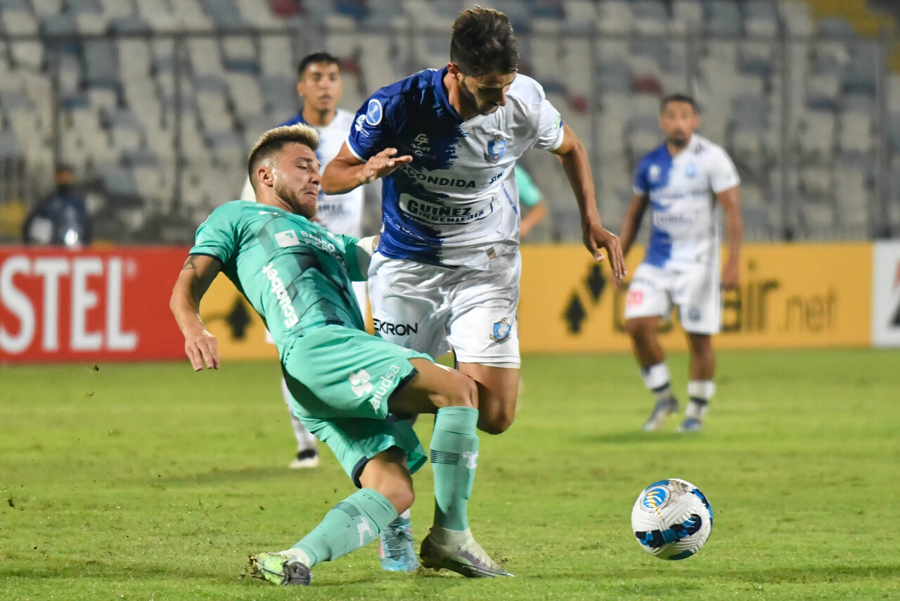 Los Pumas están últimos en su grupo de la Copa Sudamericana. FOTO: AGENCIAUNO