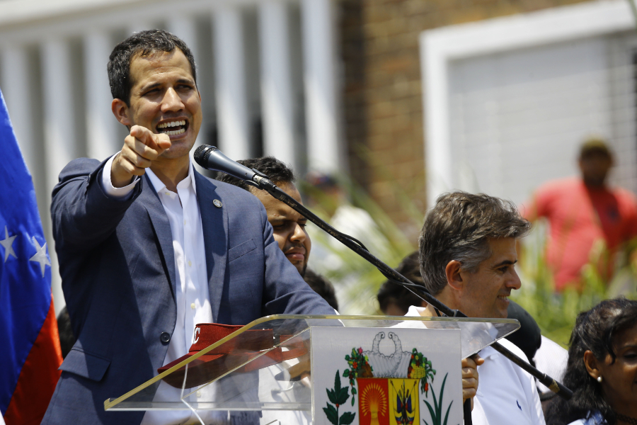 Juan Guaidó (2)