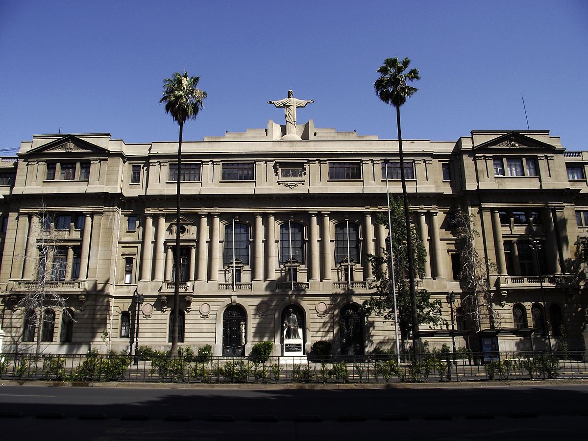 Casa_Central_Pontificia_Universidad_Catolica_de_Chile