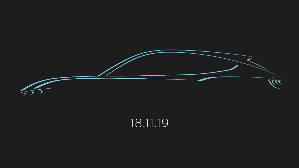 Mustang inspired SUV sketch 18.11.19