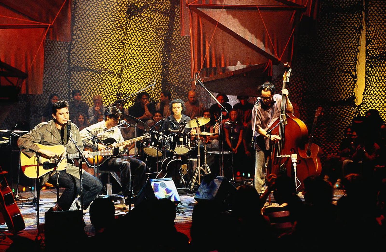 Un disco que sería distinto: Los Tres a 30 años del MTV Unplugged