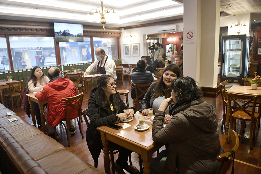 VALDIVIA : Primera dia de desconfinamiento