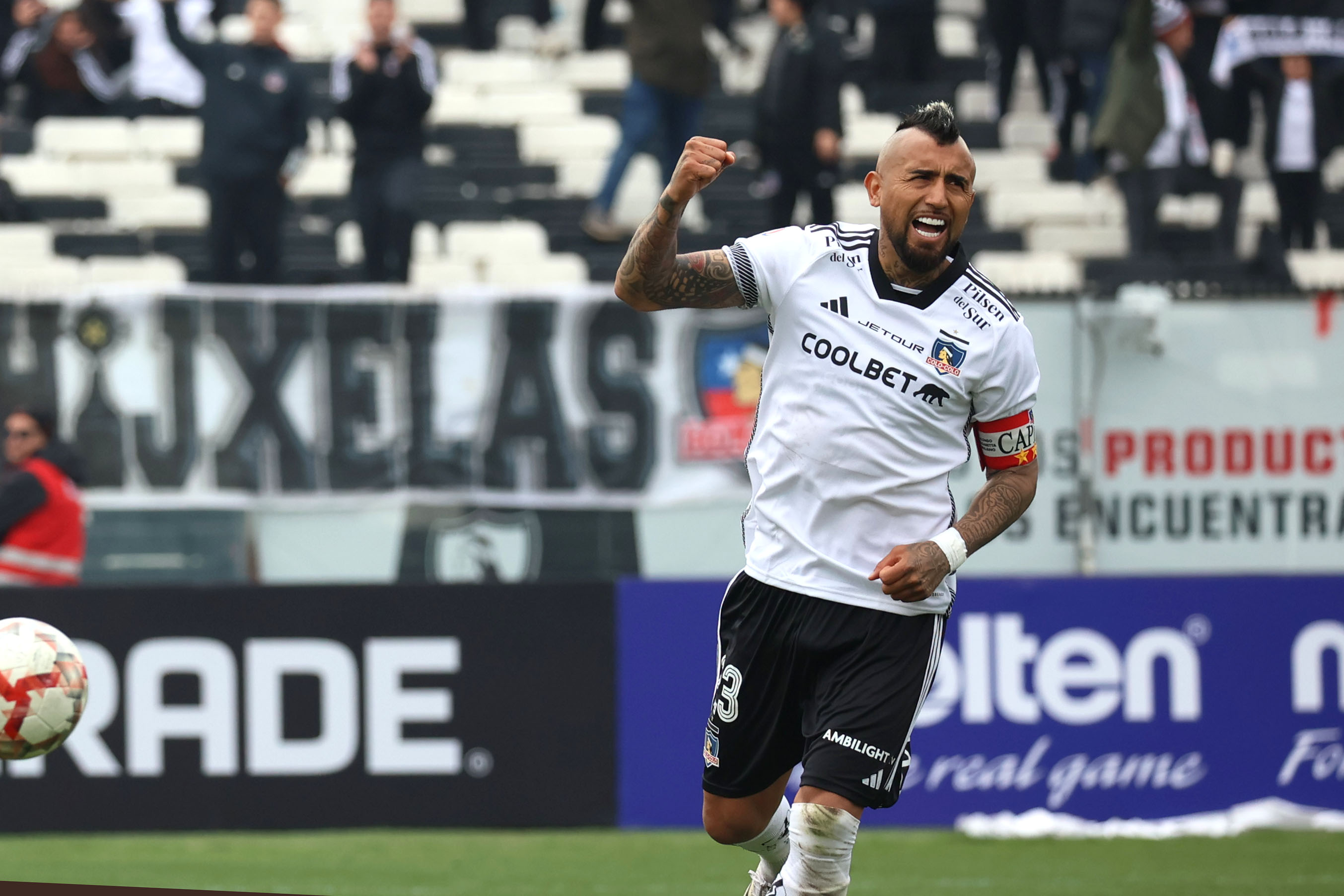 Colo Colo anuncia la renovación de Arturo Vidal - La Tercera