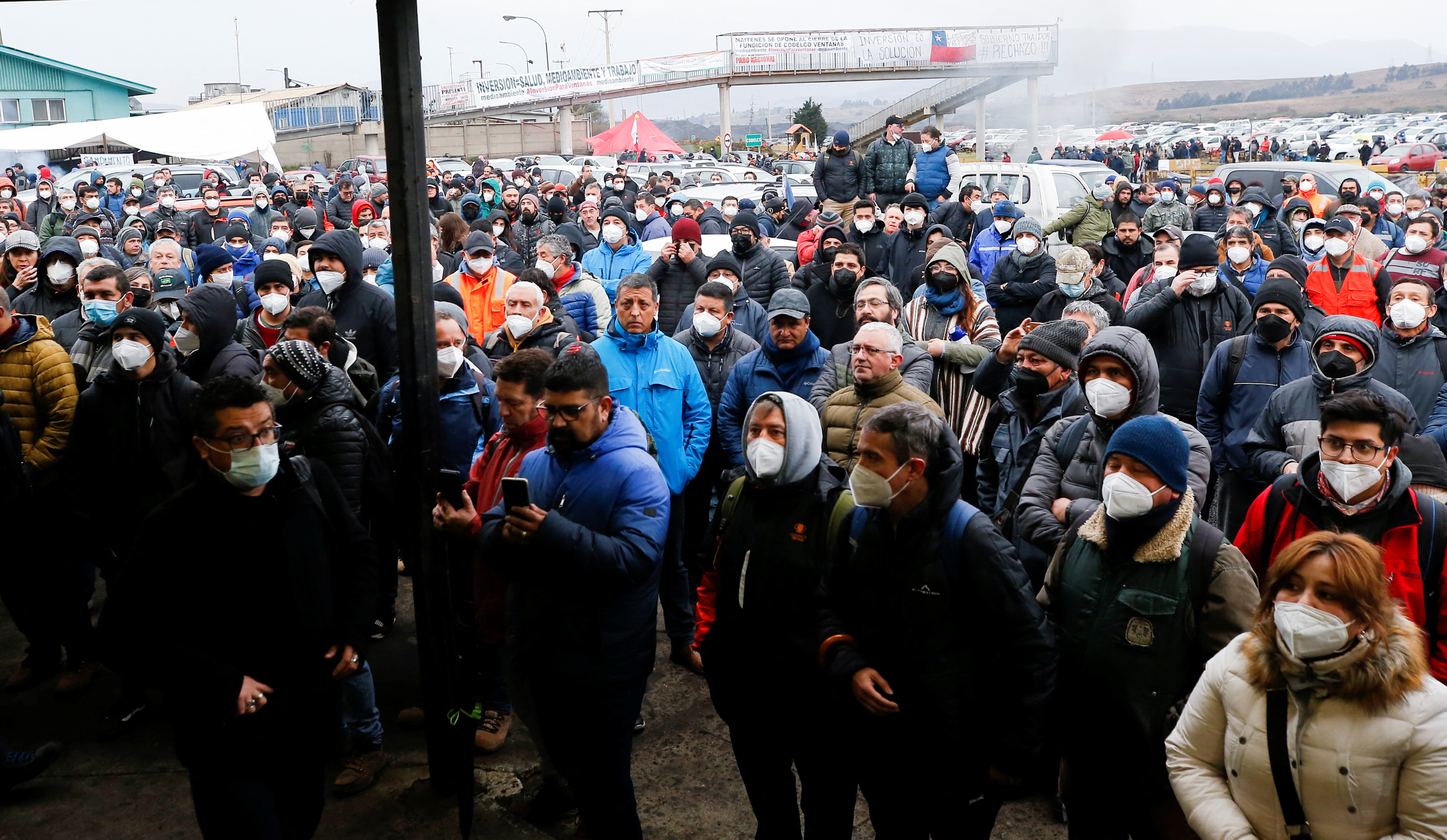 Trabajadores de Codelco dicen que esperan llamado del gobierno o la empresa para buscar una salida que permita deponer el paro