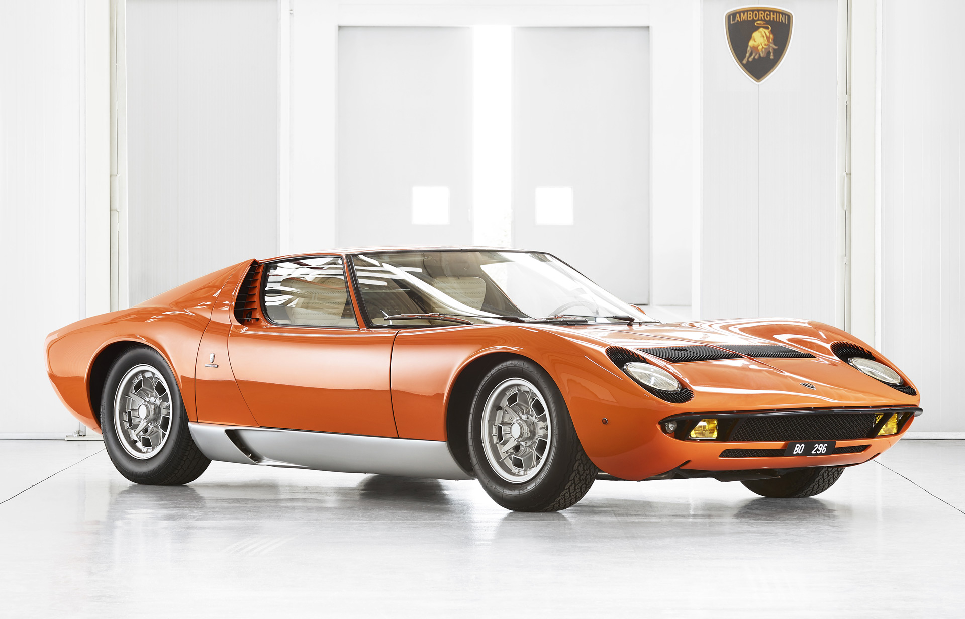 lamborghini-miura-chassis-number-3586-used-during-filming-of-the-italian-job_100700473_h