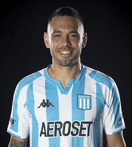 Nery Domínguez no renovará con Racing y llegaría a Universidad de Chile. Foto: Gentileza Racing Club