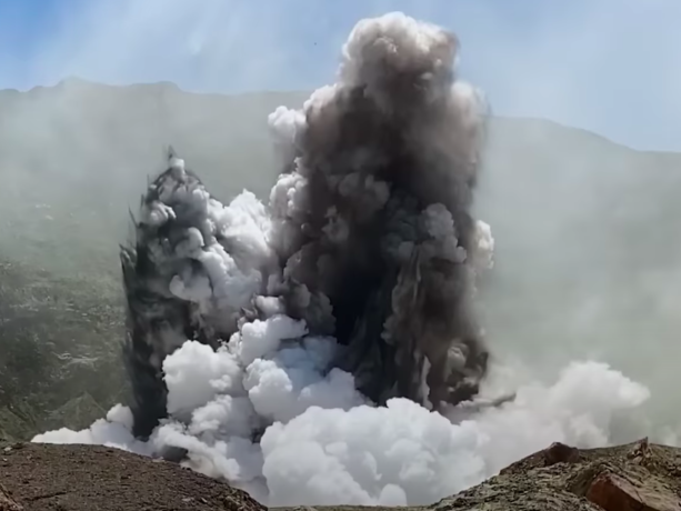 Whakaari, volcán neozelandés