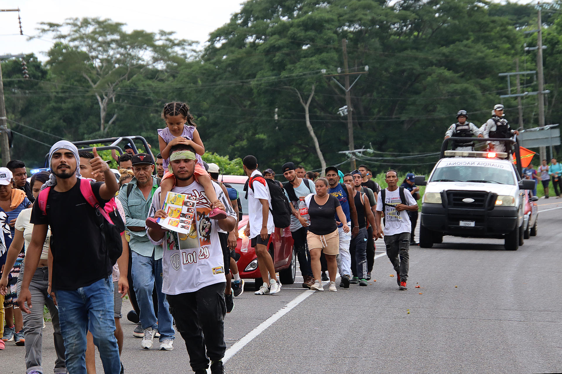 Sale la primera caravana de venezolanos migrantes desde el sur de