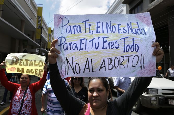 Paraguay: Marchan contra matrimonio gay y aborto