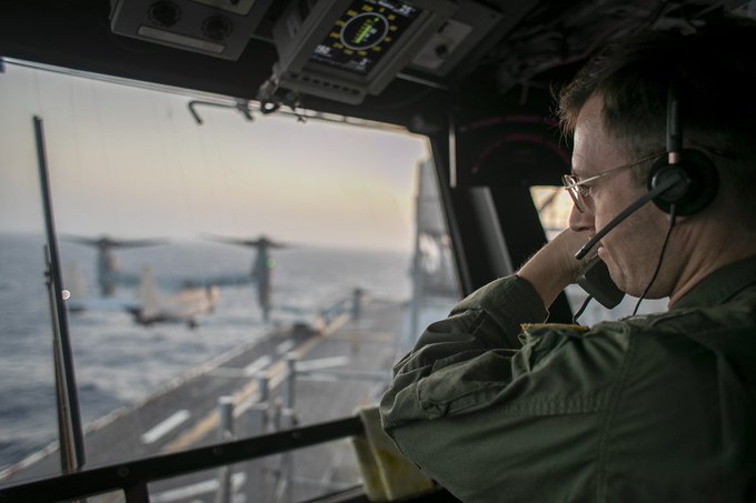 Estados Unidos dice que dos destructores cruzaron sin daños el estrecho de  Ormuz pese a ataque iraní | La Prensa Panamá