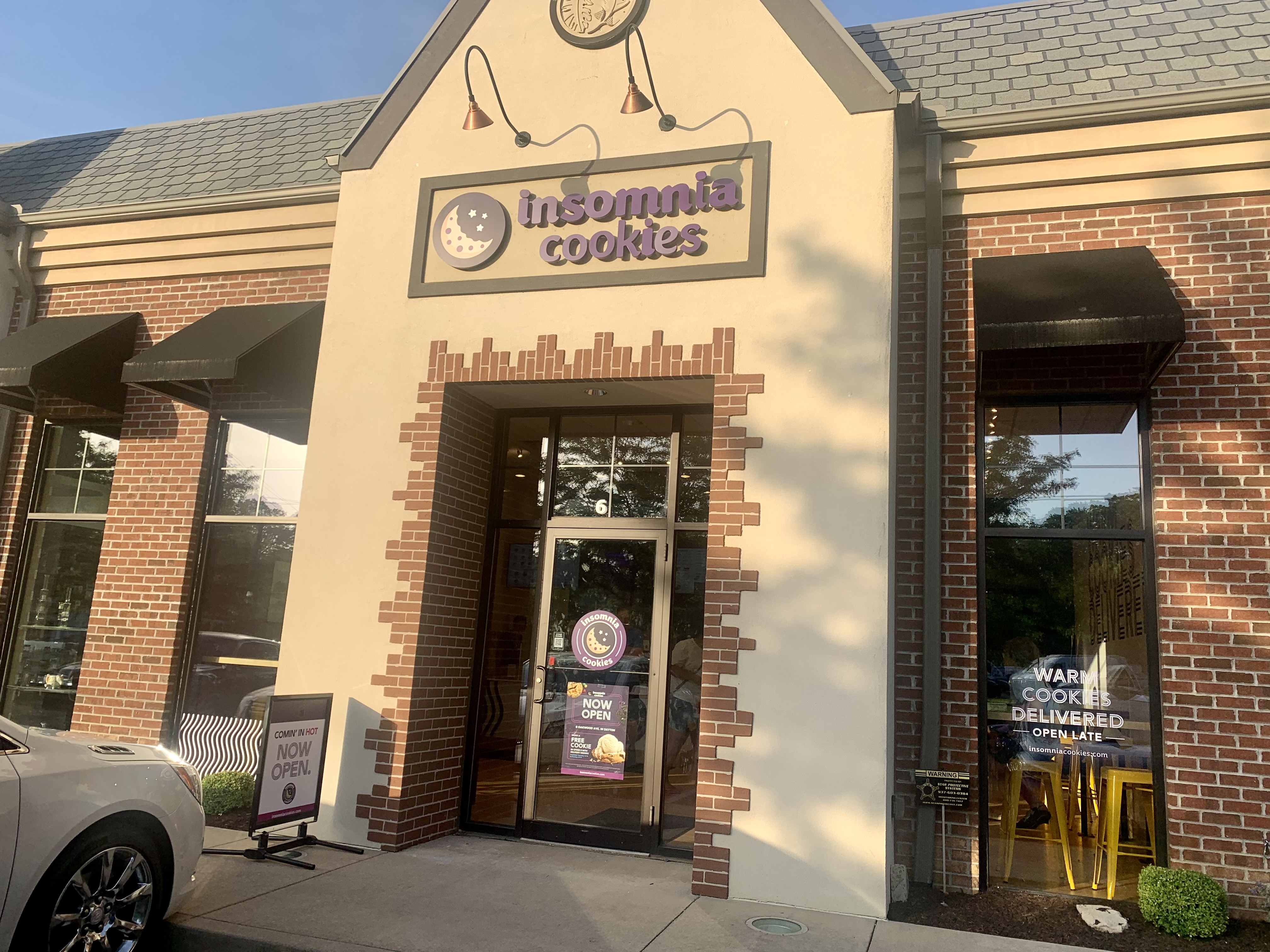 Insomnia Cookies, a bakery known for delivering warm cookies all day and late into the night, has opened its first Dayton-area location.