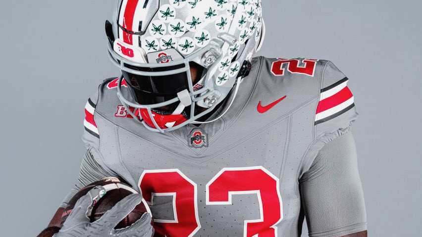 Ohio State football to wear black jerseys in night game against
