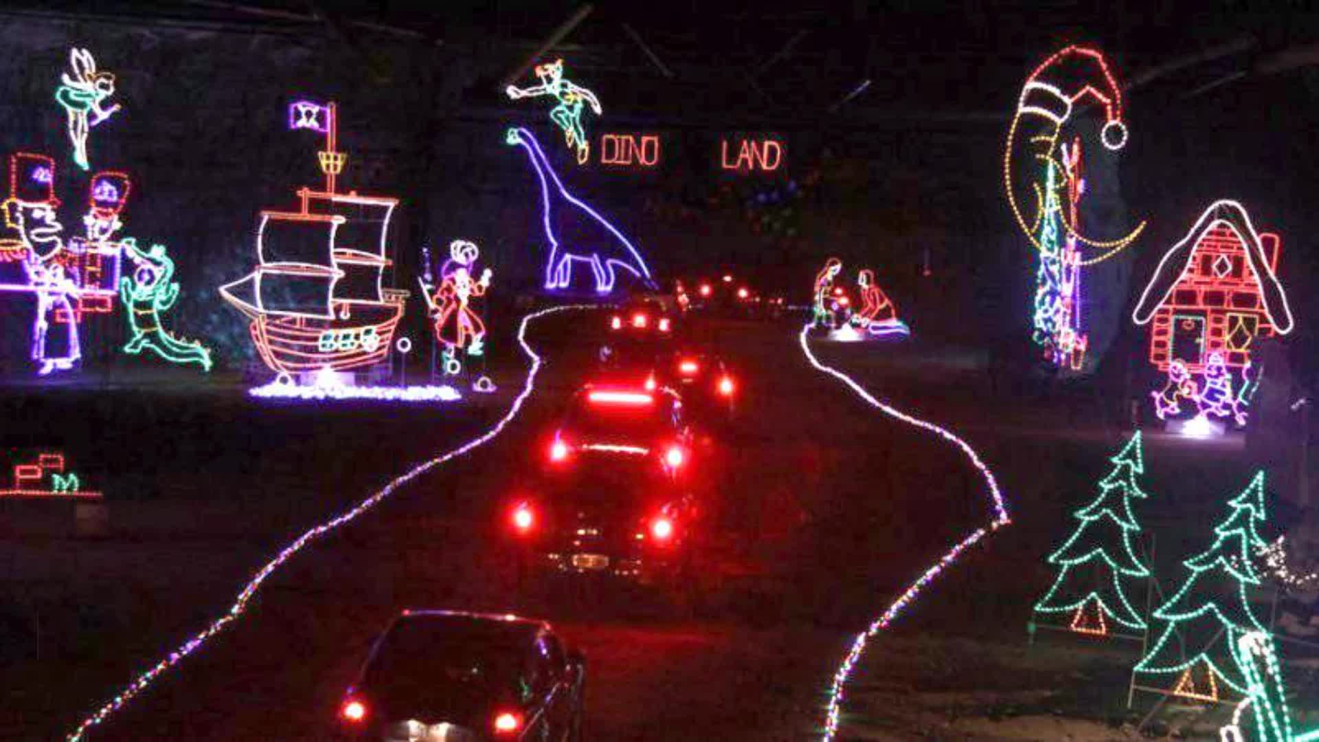 Louisville Christmas Lights 2022 Holiday Lights Display In Louisville Mega Cavern