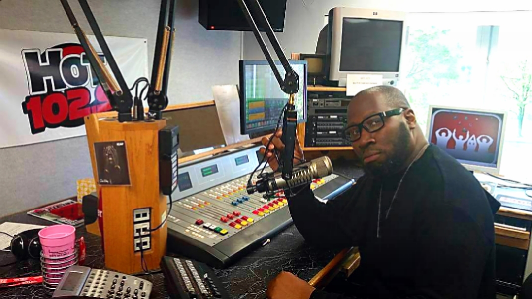 For the last 15 years DJ Skno has been a DJ and director of music programming for the CORE DJ Radio Show On Sirius XM Radio Shade45. He started DJ in 1983 and has worked at several local radio stations. Pictured at Hot 102.9 FM,