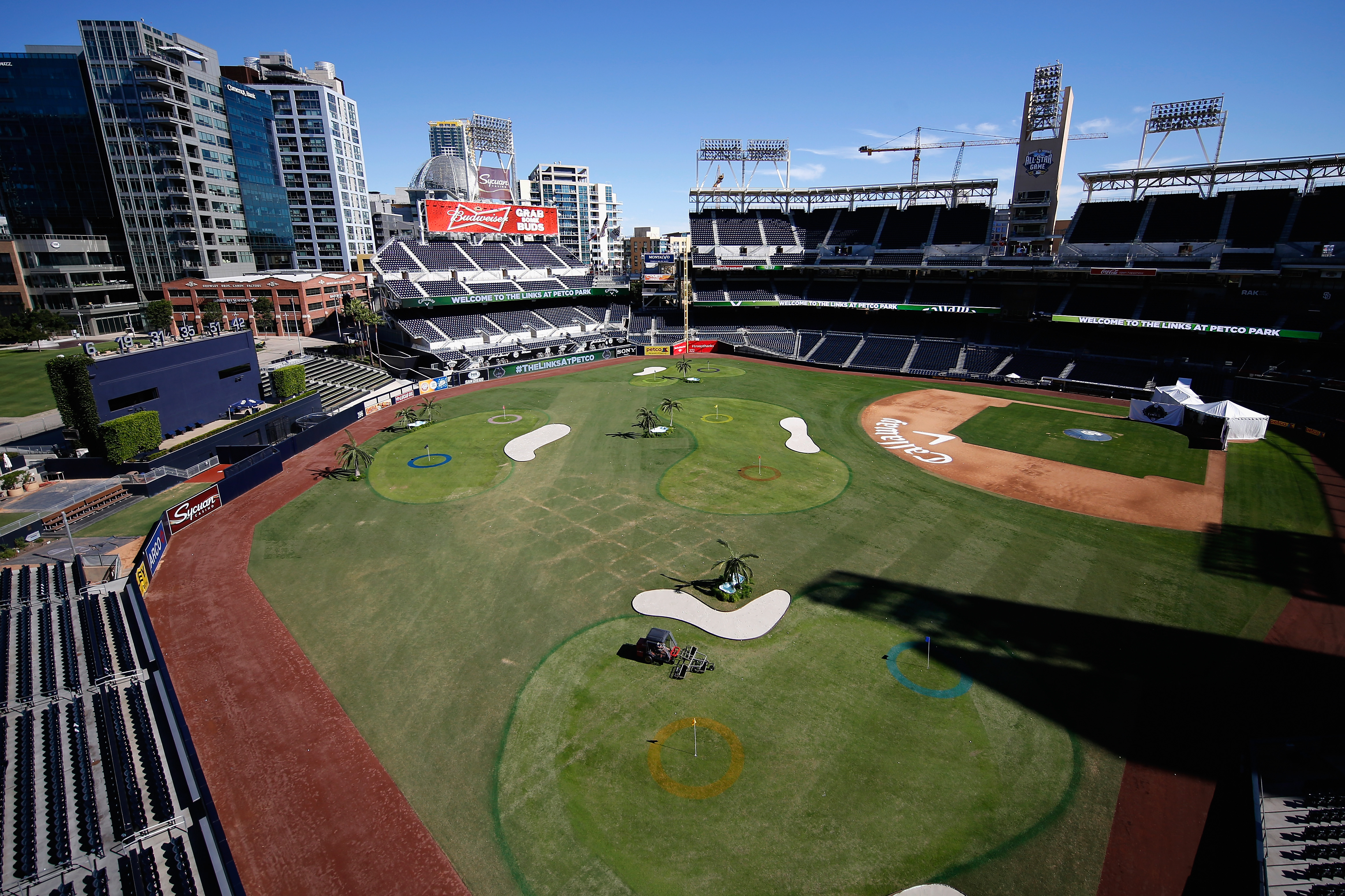 The Links at Petco Park' brings nine-hole golf course to ballpark