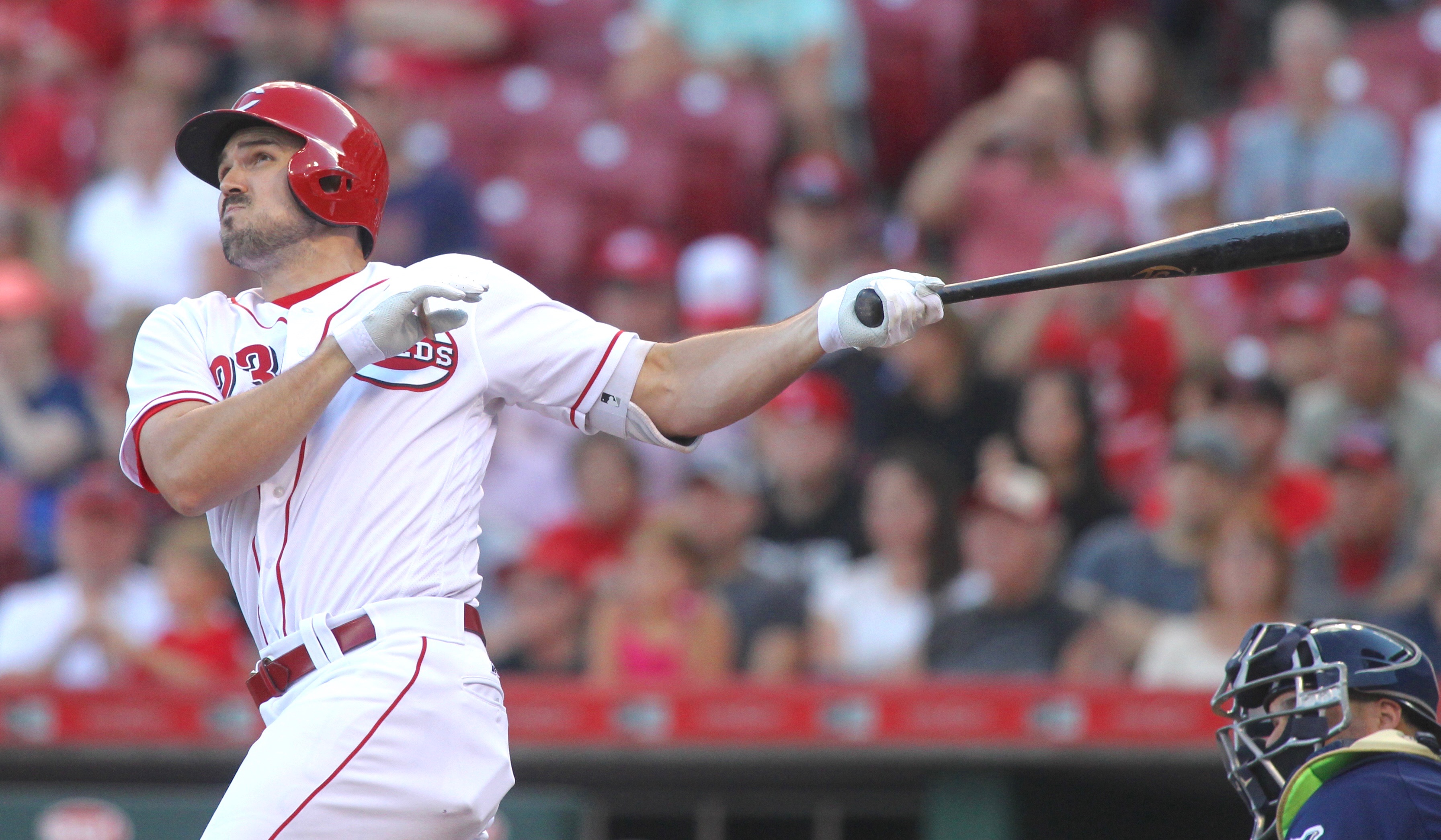 Slugger Todd Frazier Gets in the Swing of Things