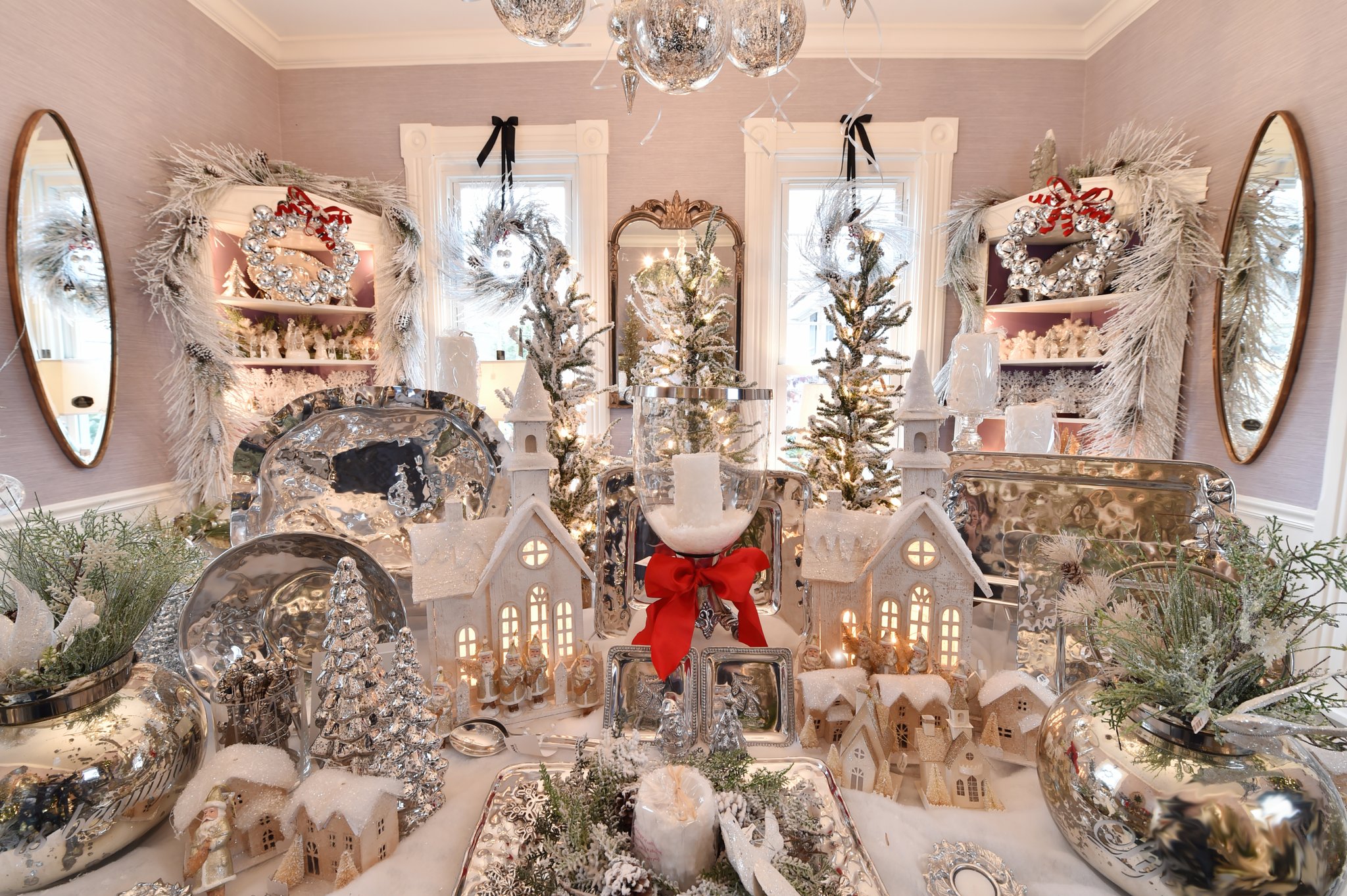 Deck the Halls with the best Christmas Trends of 2023 - Brocante